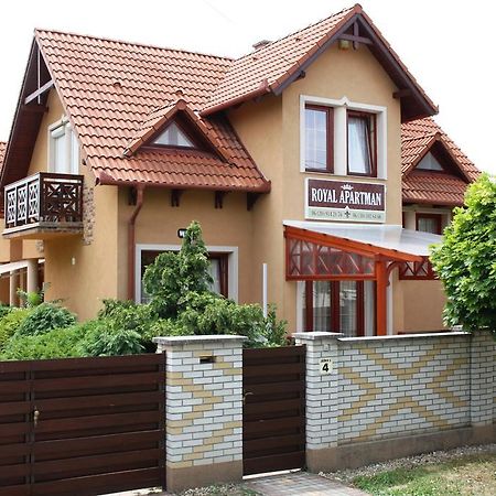 Royal Apartman Hajdúszoboszló Екстериор снимка