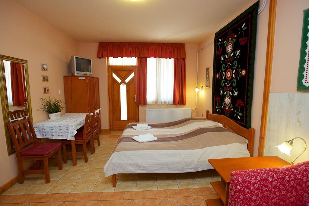 Royal Apartman Hajdúszoboszló Екстериор снимка