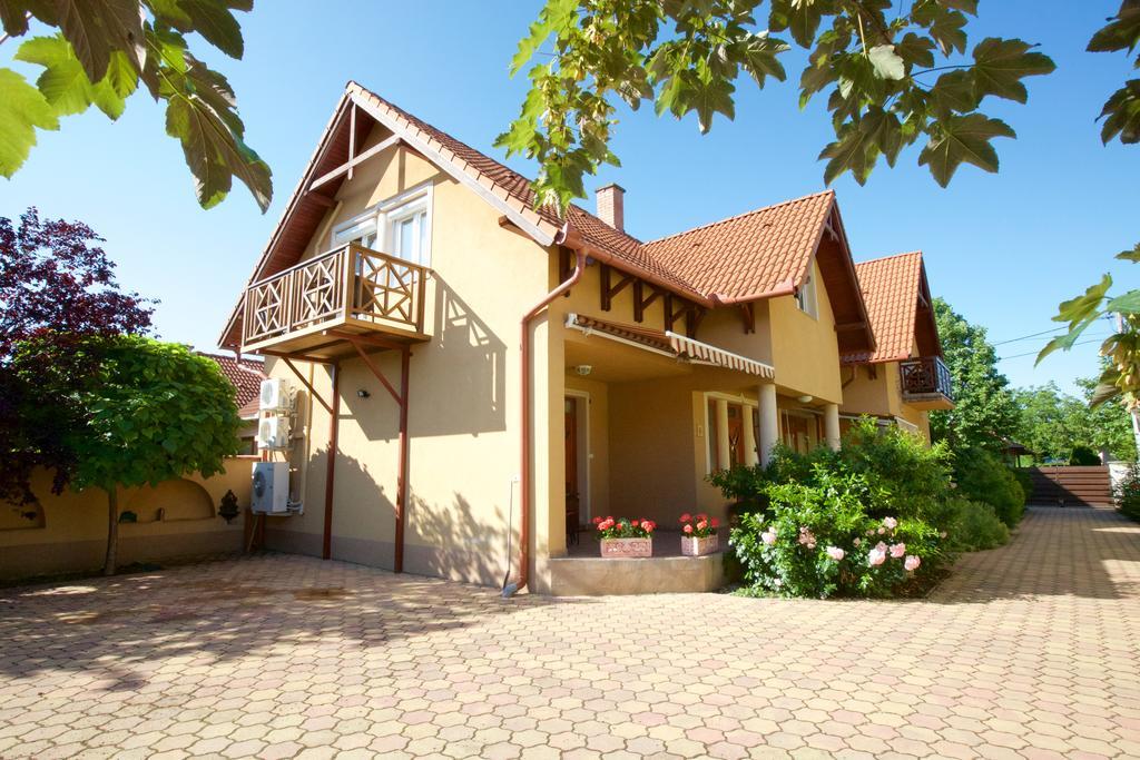 Royal Apartman Hajdúszoboszló Екстериор снимка