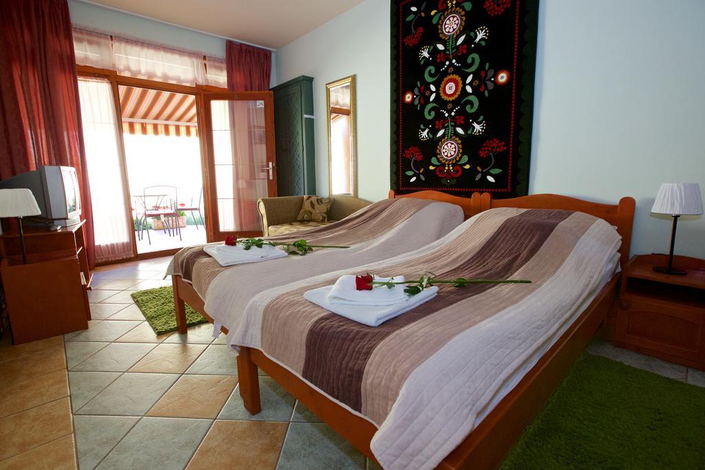 Royal Apartman Hajdúszoboszló Екстериор снимка