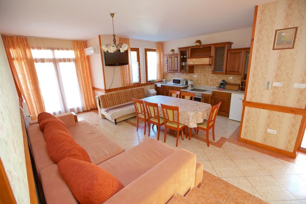 Royal Apartman Hajdúszoboszló Екстериор снимка