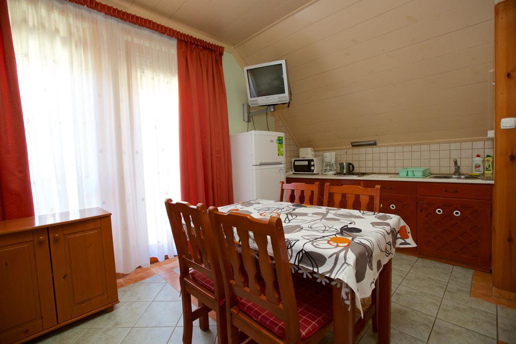 Royal Apartman Hajdúszoboszló Екстериор снимка